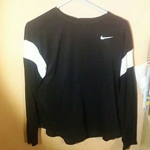 Nike longsleeve shirt